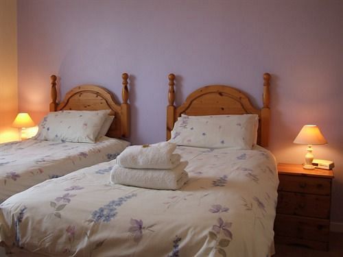 Cefn Uchaf Guesthouse Garndolbenmaen Екстер'єр фото